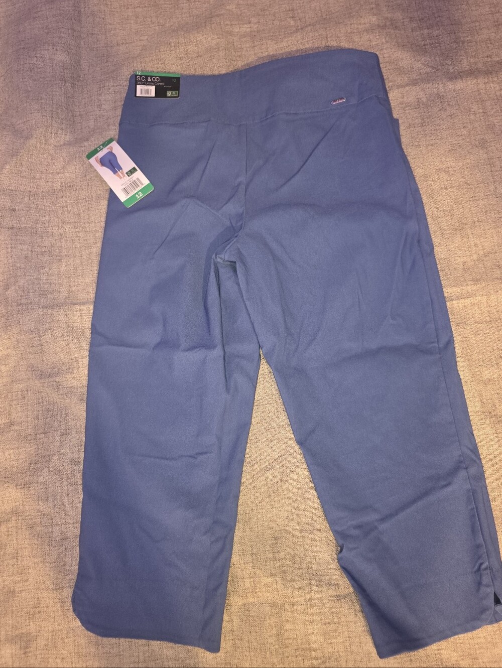 Classic Navy Capri Pants - Comfortable Everyday Fit - Picture 2 of 4